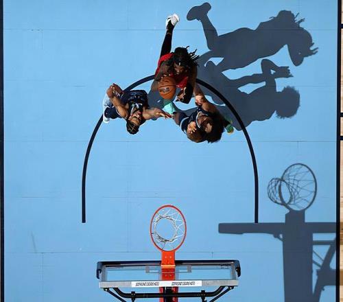 湖人进攻实,力联盟前,防守短板待,JBO竞博,JBO竞博官网,JBO竞博官网