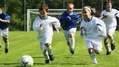 “昨日激战7胜5，友谊赛战绩引发热议：揭秘最优分胜负之道！”